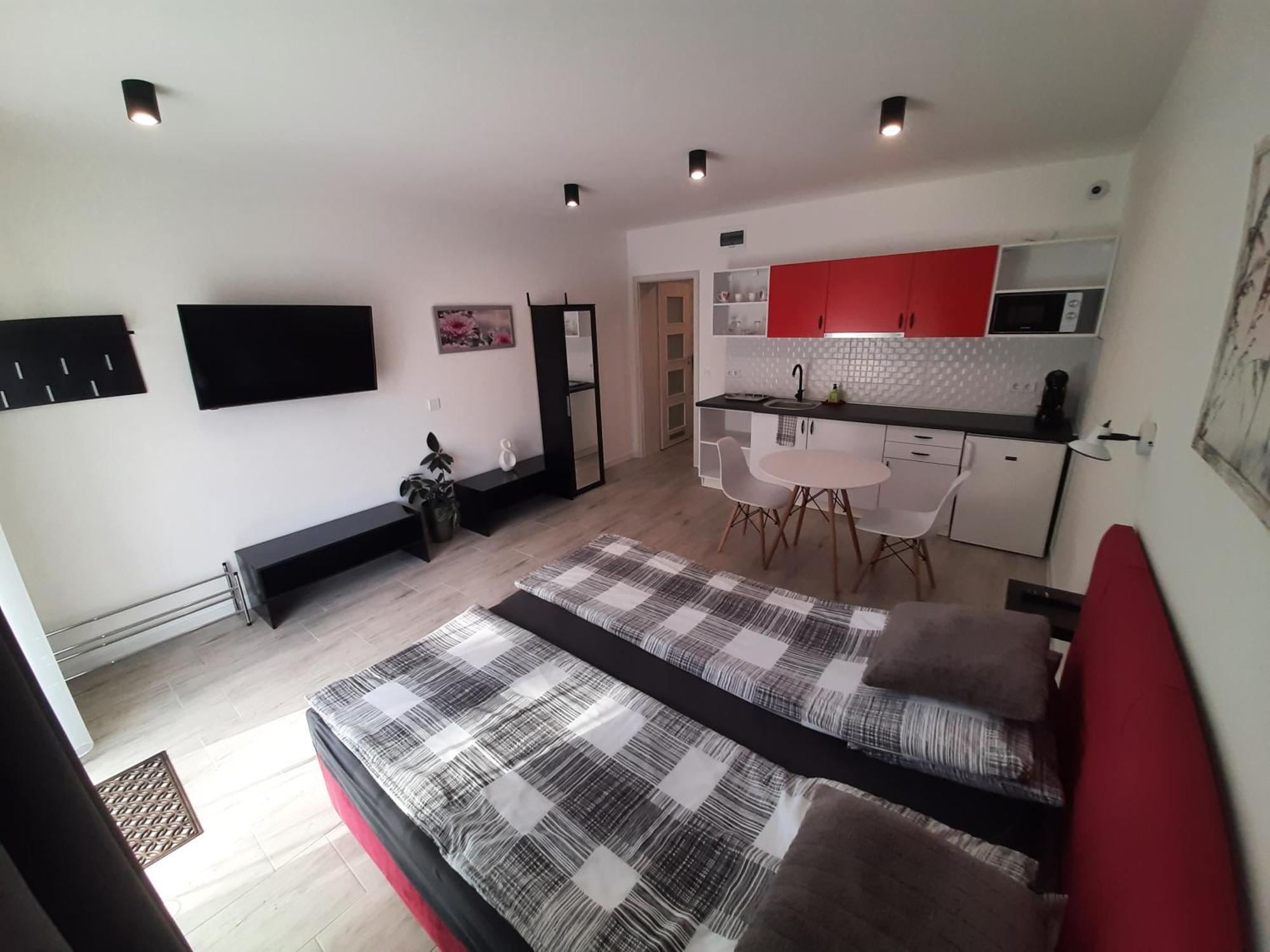Ancsi Apartmanhaz バラトンレッレ エクステリア 写真